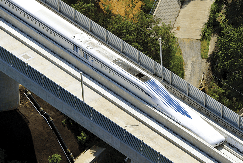 2015: Japan's 600 km/h L0 Series maglev train Photo: 