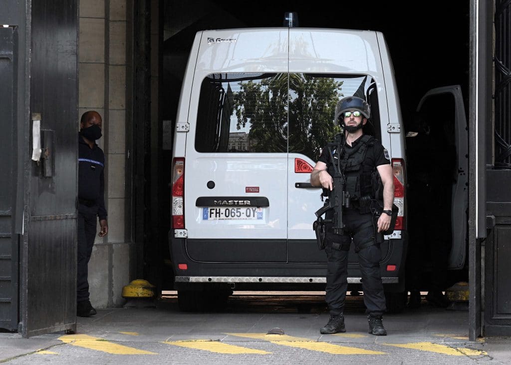 A prison van transports Félicien Kabuga to a Paris court on 19th May 2020
